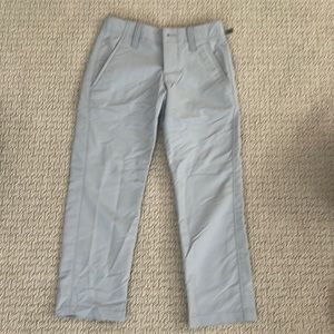 Boys size 6/xs Under Armour golf pants. Never worn!